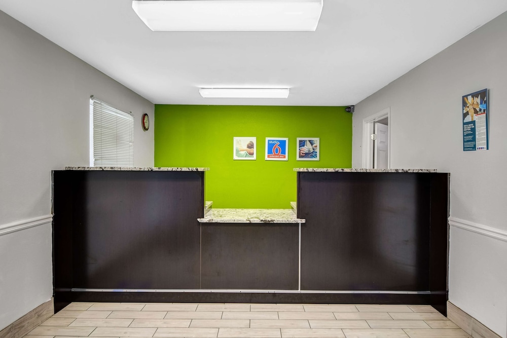 Studio 6 Extended Stay - Atlanta, GA - Chamblee 9/43
