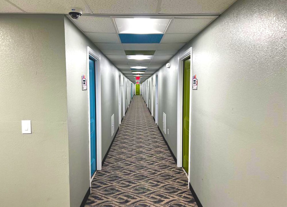City Line Hotel 32/55