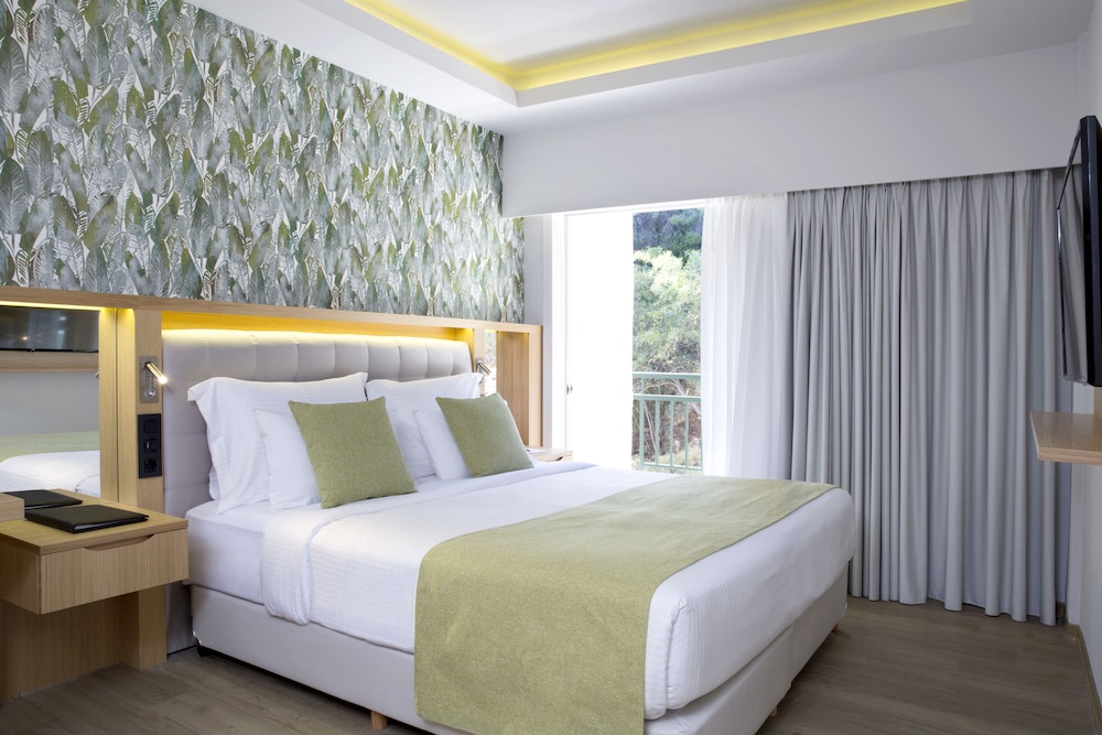 Dolce by Wyndham Athens Attica Riviera 11/72