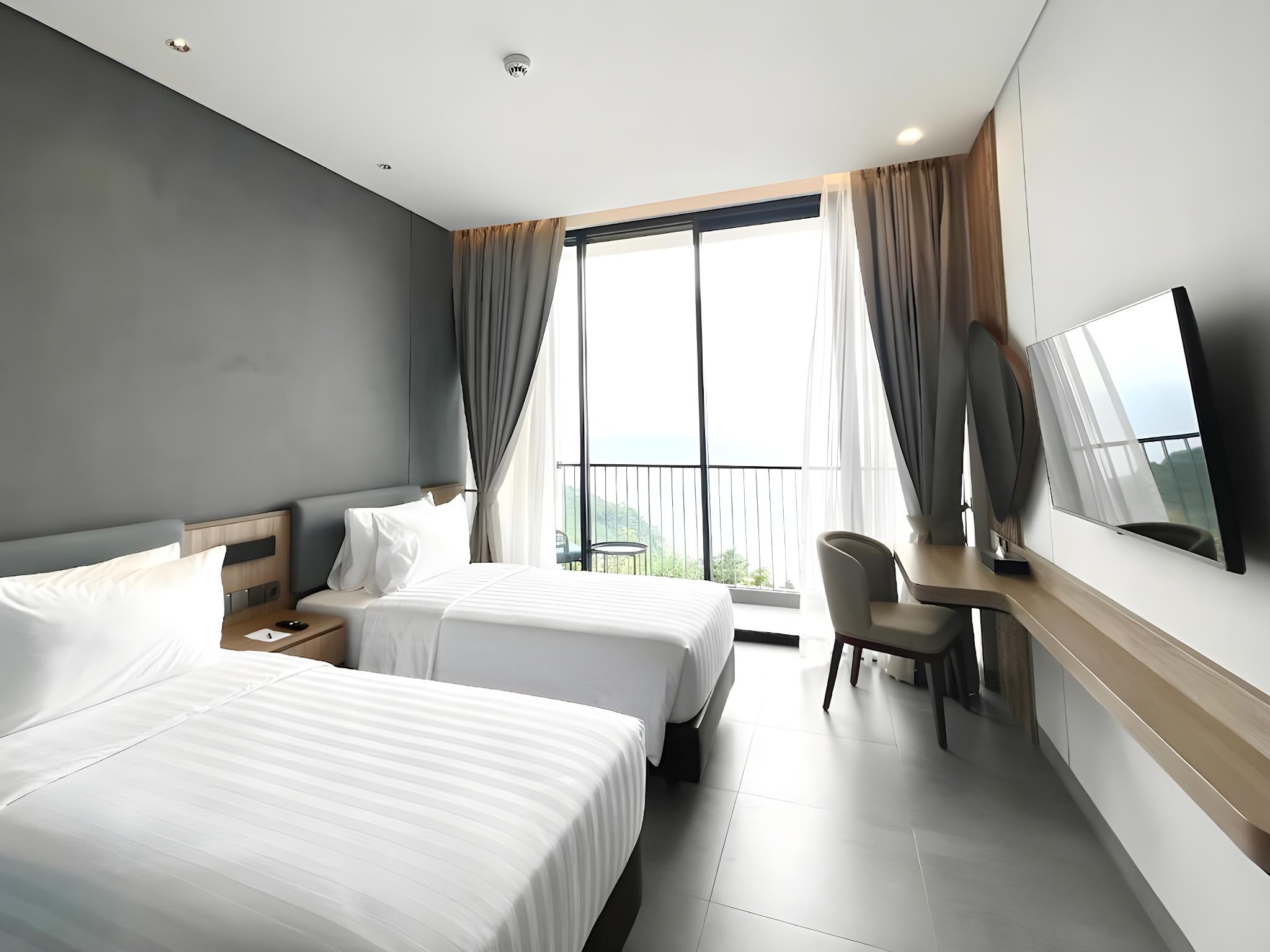 Garden, Superior, Twin Beds, Terrace