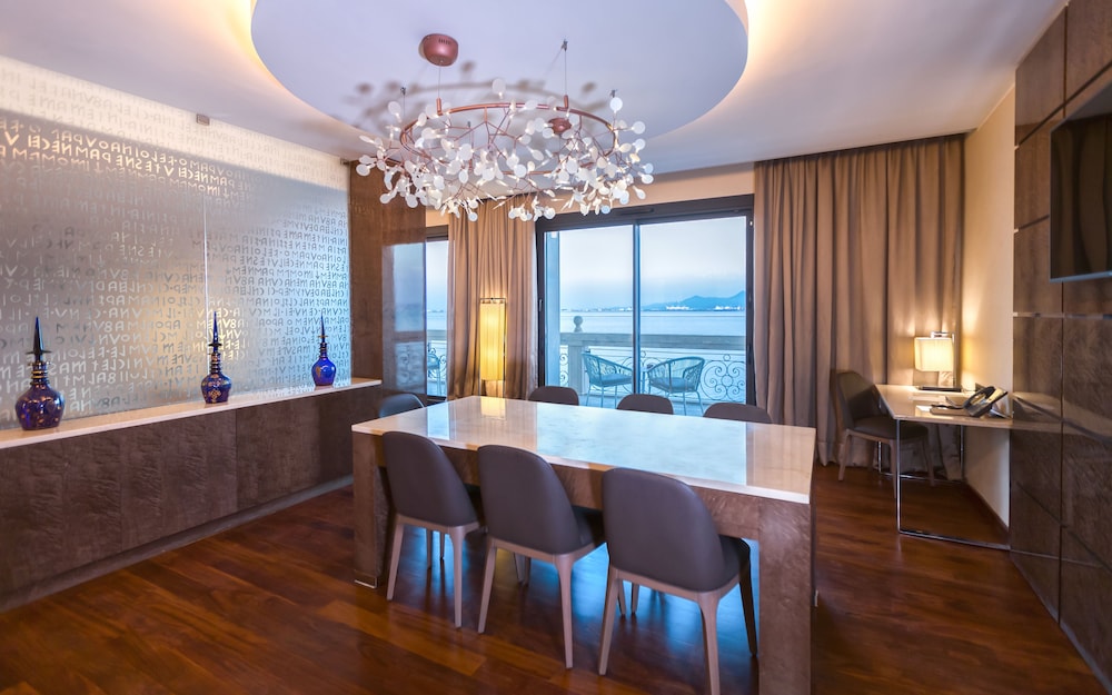 Movenpick Hotel du Lac Tunis 7/72