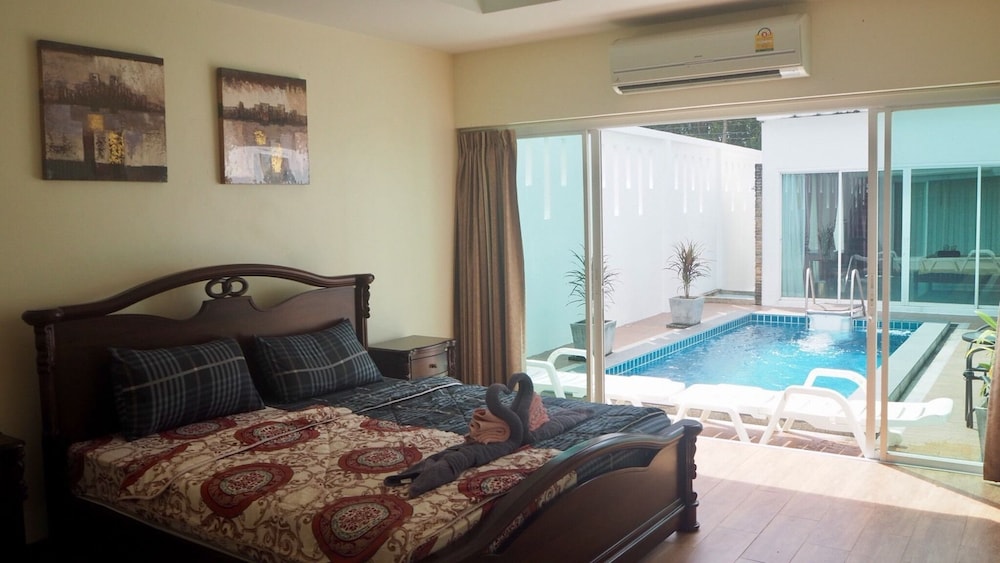 Villa Somewhere Phuket Laguna Bangtao 8/28