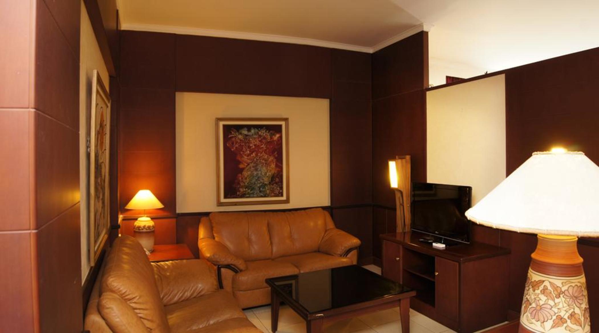 Karlita Hotel Tegal 27/31