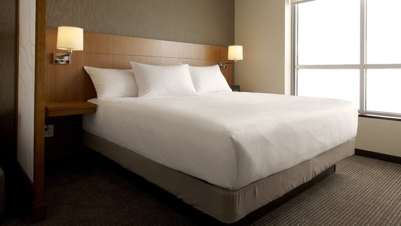 Room at Hyatt Place Milwaukee Airport, MILWAUKEE - WI