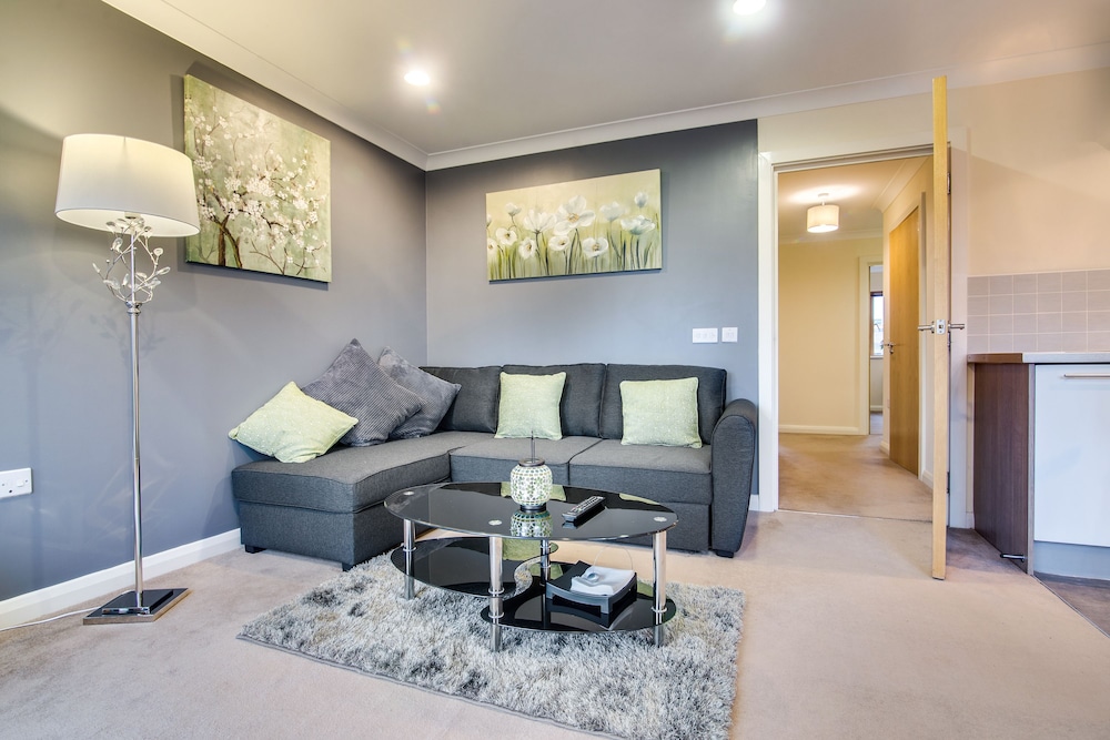 Mica Point City Centre Apartment 32/50
