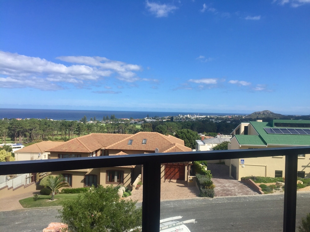 Hermanus Heights Villa 19/26