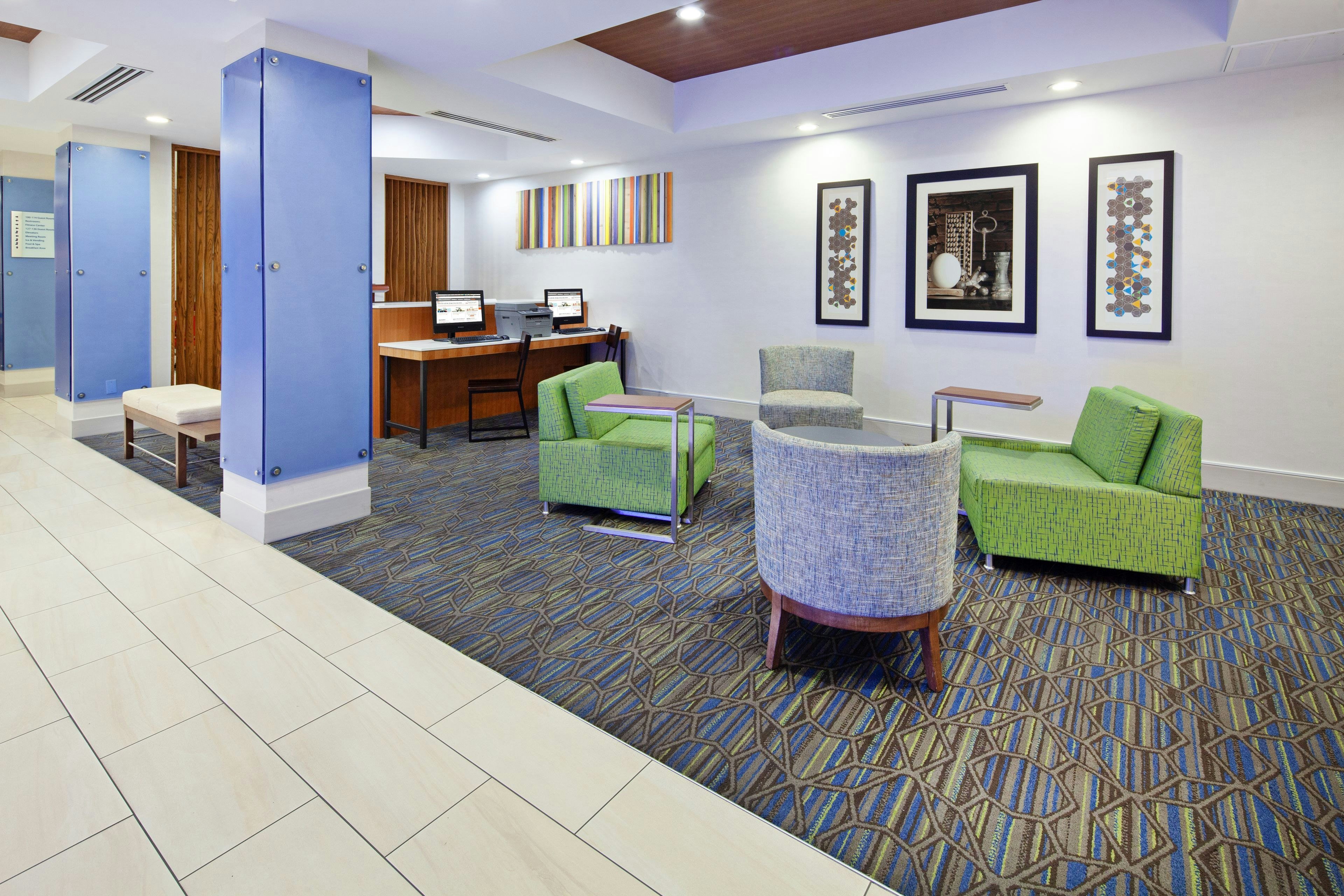 Holiday Inn Express Hotel Clovis Fresno 48/76