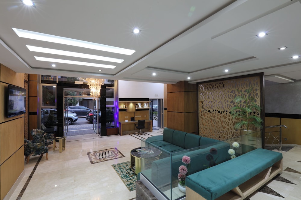 Silver Suites Hotel & Spa 10/63