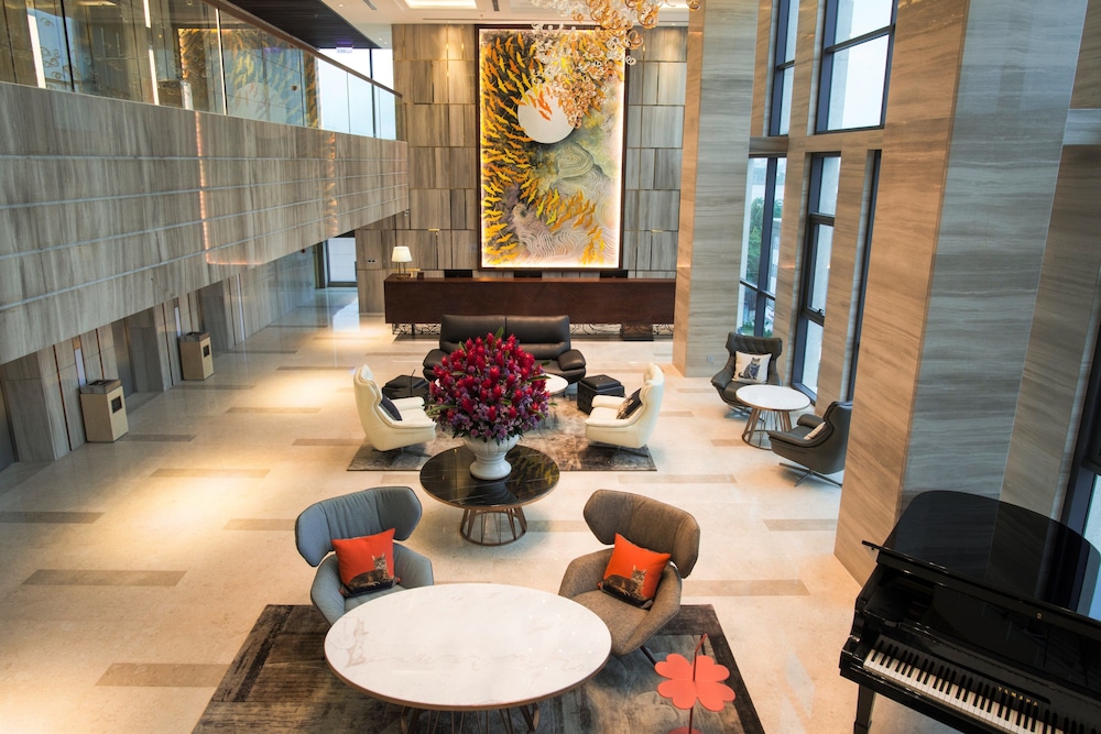 New Orient Hotel Danang 55/70