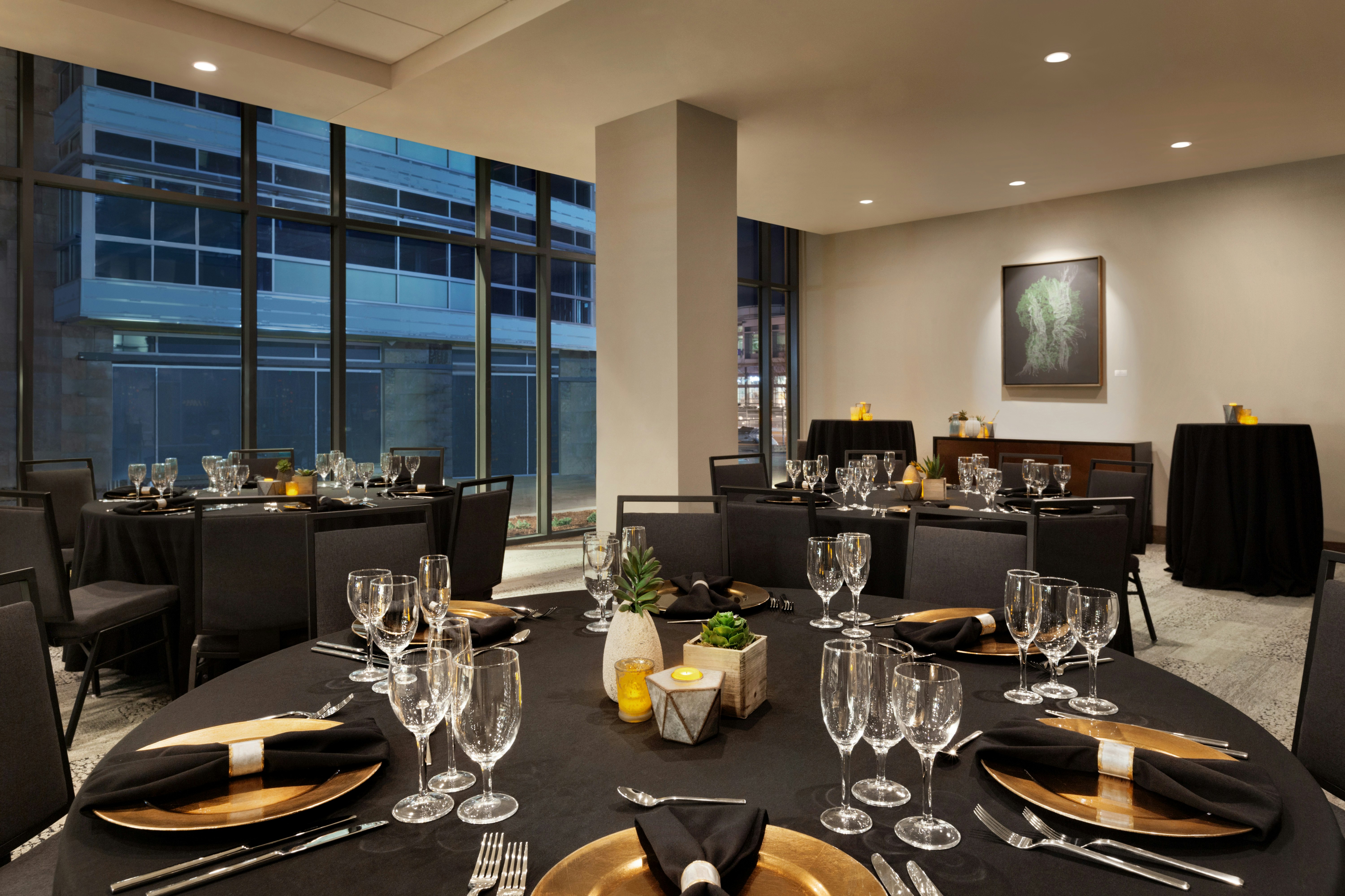 Embassy Suites By Hilton Boulder 36/51