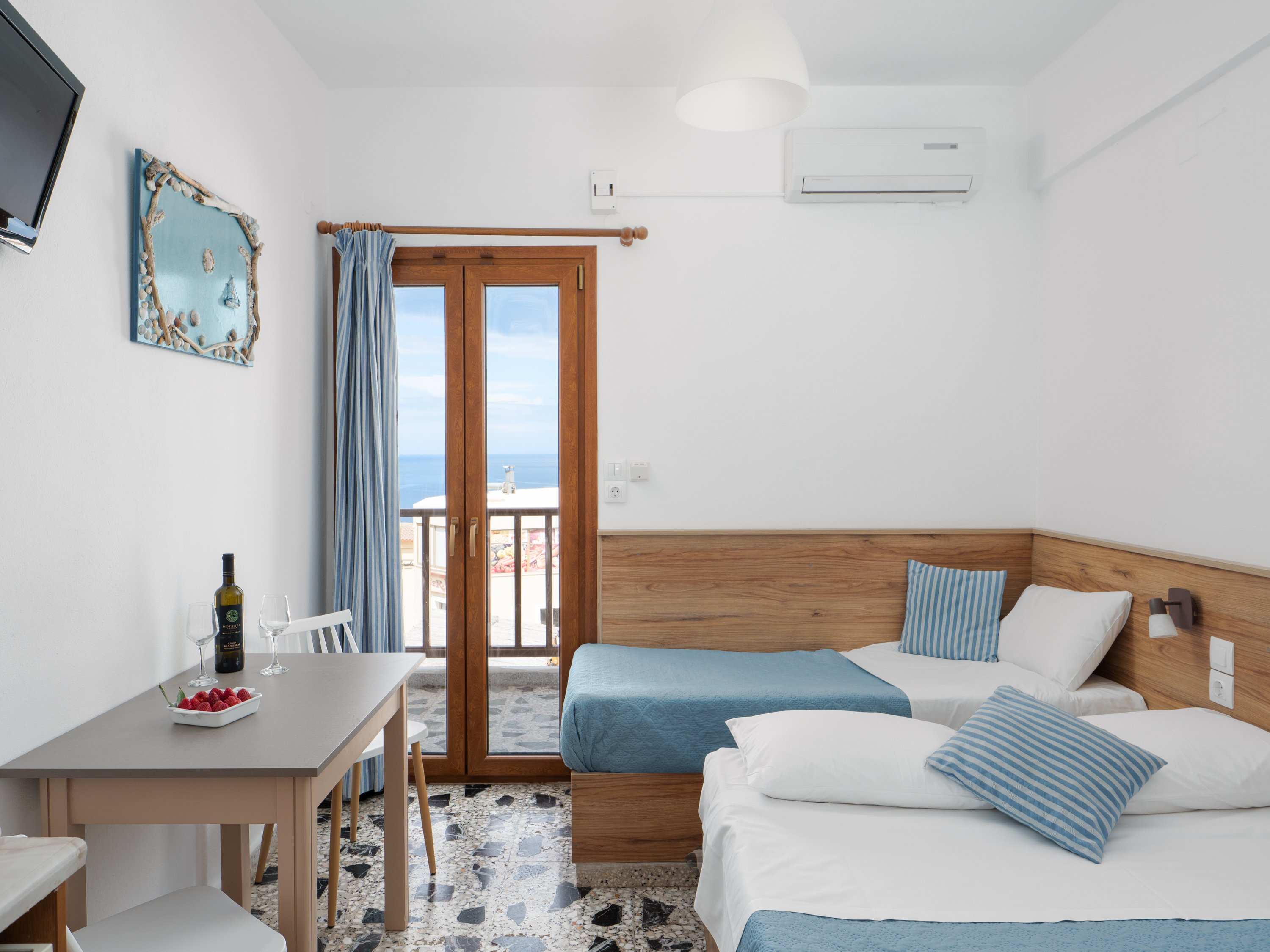 Standard, Double or Twin Bed, Pool and Sea View، Spiros Soula Hotel 4/10