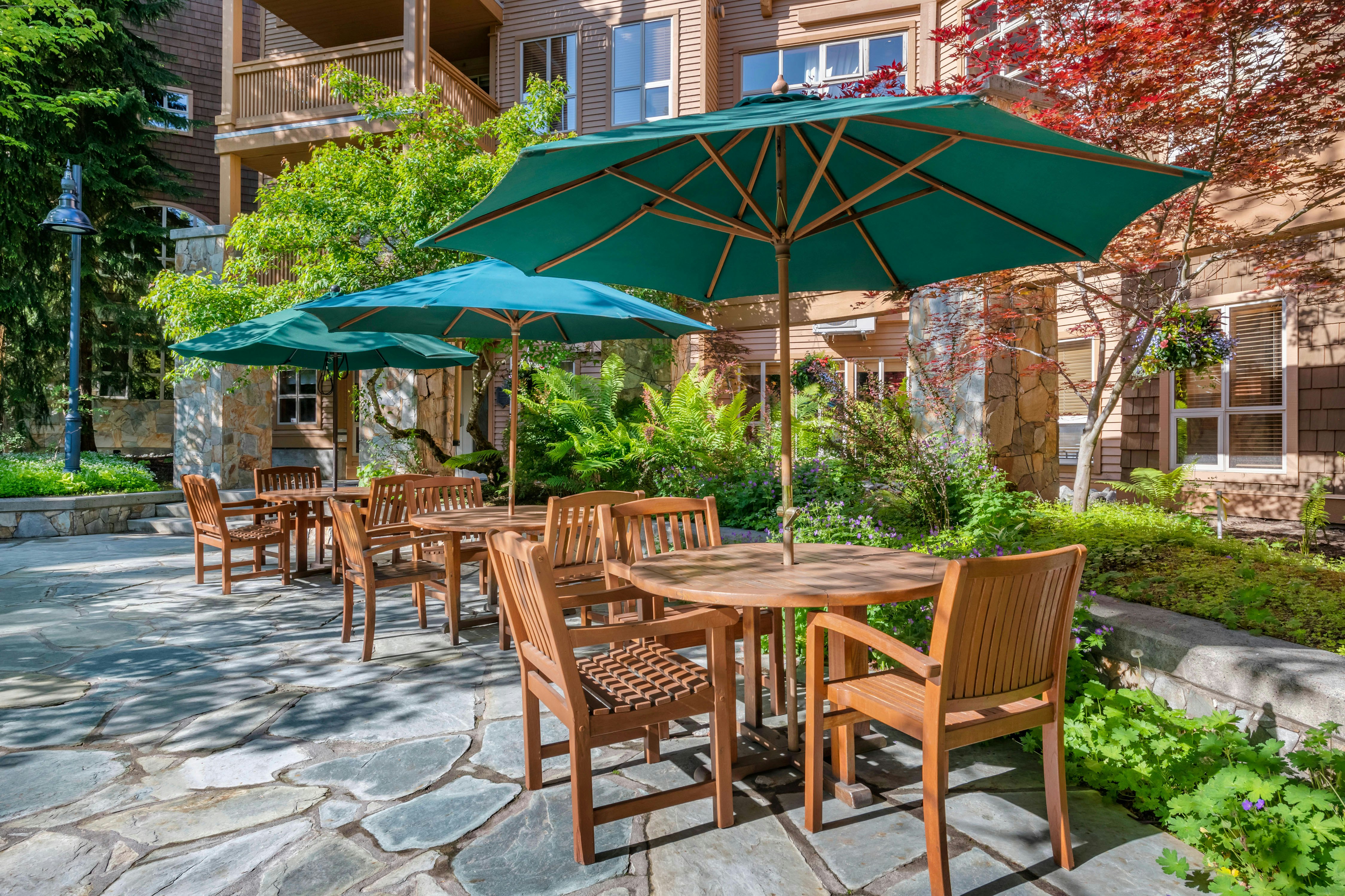 Hilton Grand Vacations Club Whistler (ex. Embarc Whistler) 37/59