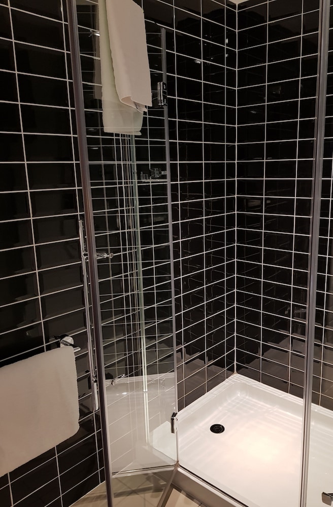 Holiday Inn Express Wakefield 48/48