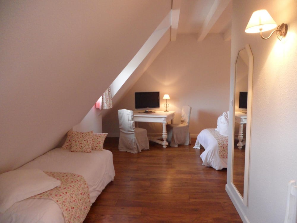 Le Verger Des Chateaux the Originals Relais Inter Hotel 29/69
