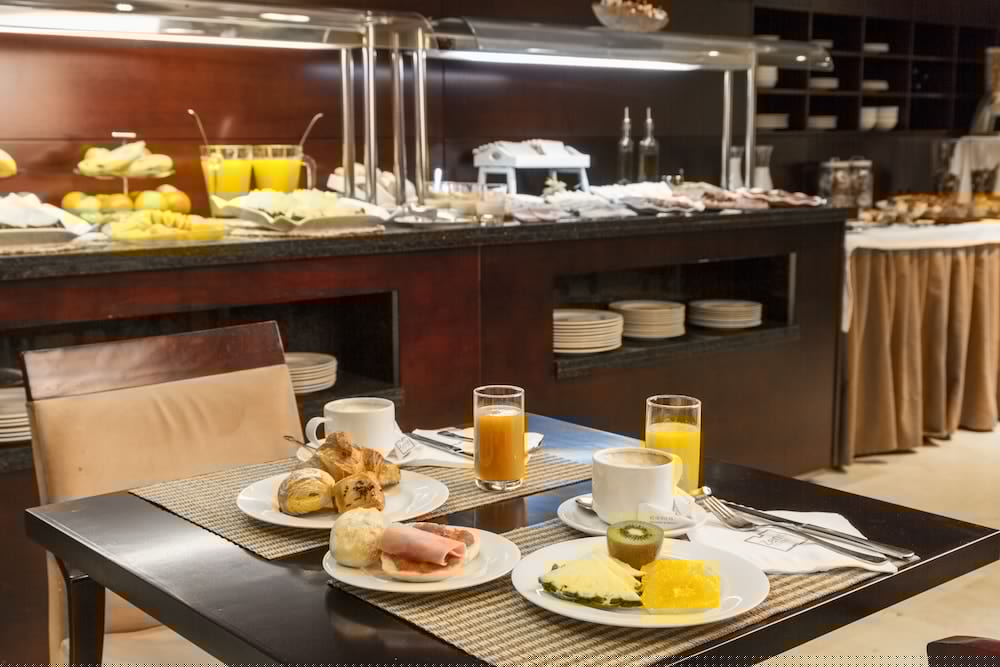 Hotel Zenit Coruna 40/66