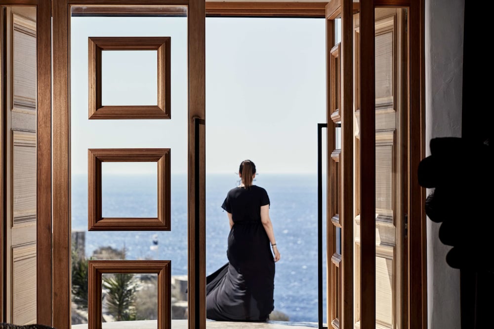Myconian Villa Collection - Preferred Hotels & Resorts 48/50