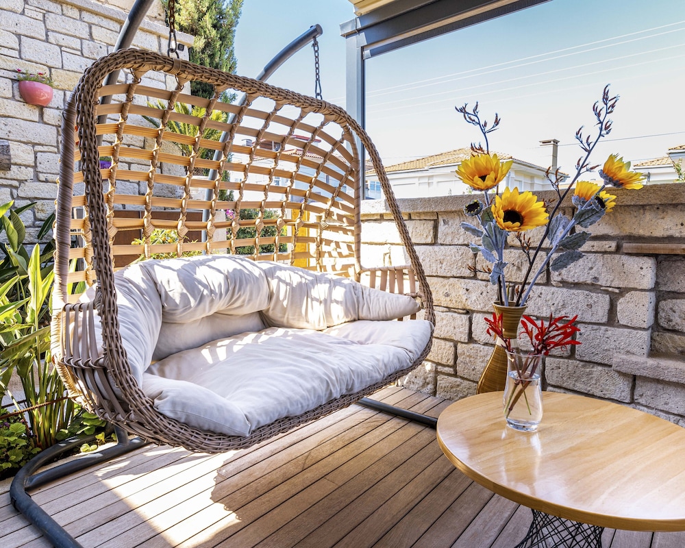 Yerli Otel Alacati 22/37