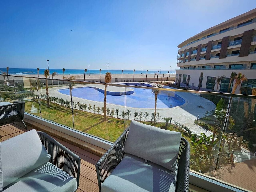 Azure Rotana Thalasso and Resort Oran 28/29