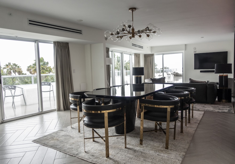 The Sagamore Hotel South Beach 65/74