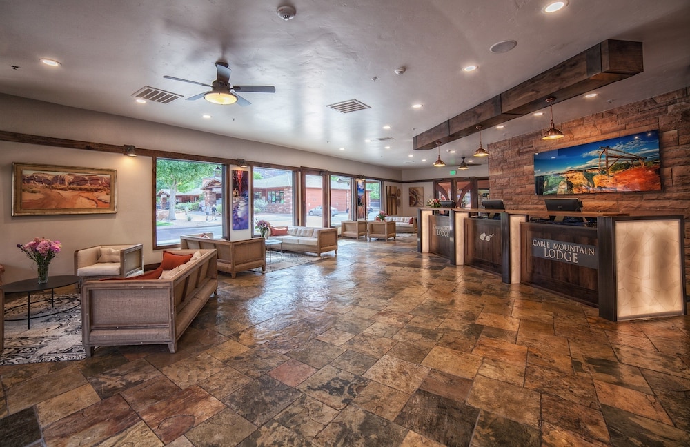 Cable Mountain Lodge 30/50