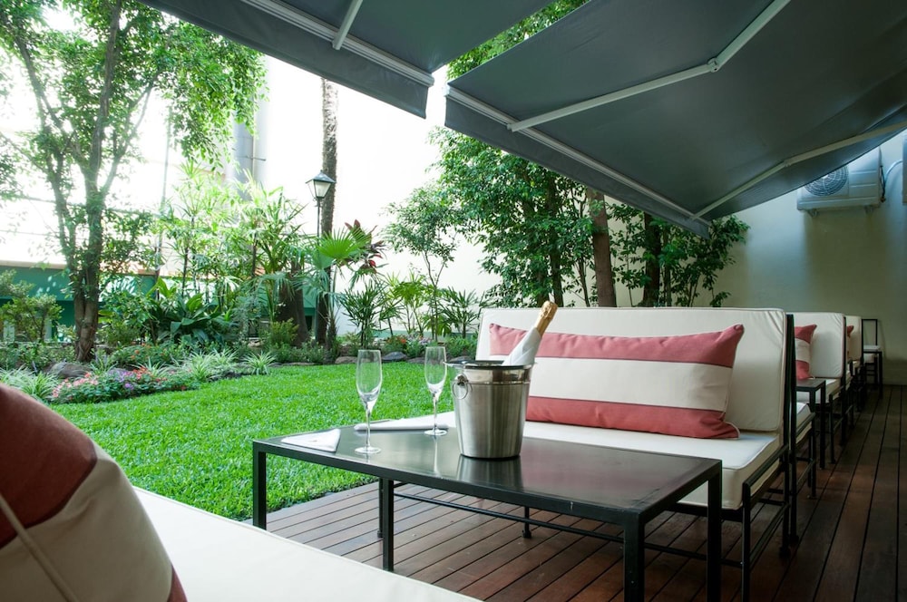 Trianon Residence Recoleta 59/65