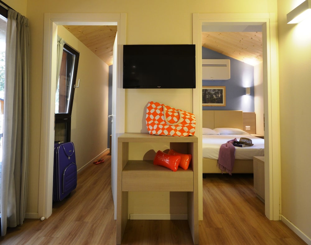 PARADU TUSCANY ECORESORT 46/86