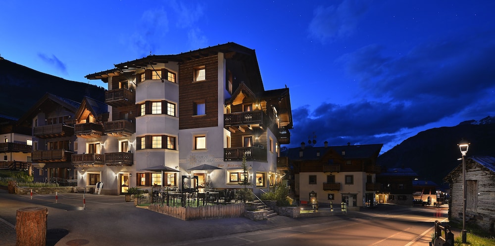 Cristallo Hotel 3/69