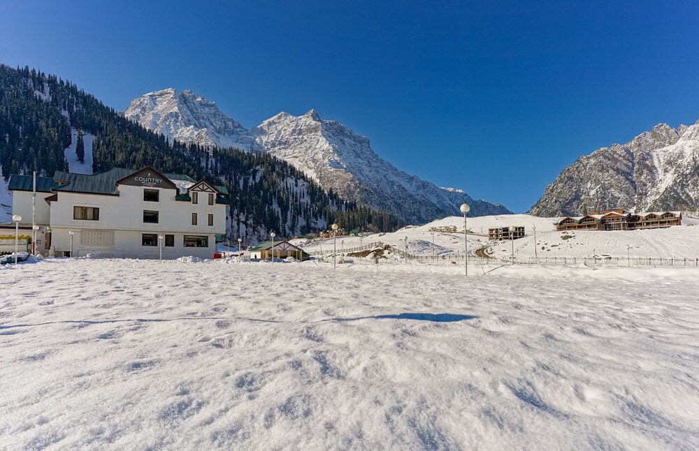 Country Inn & Suites by Radisson, Sonamarg 39/50
