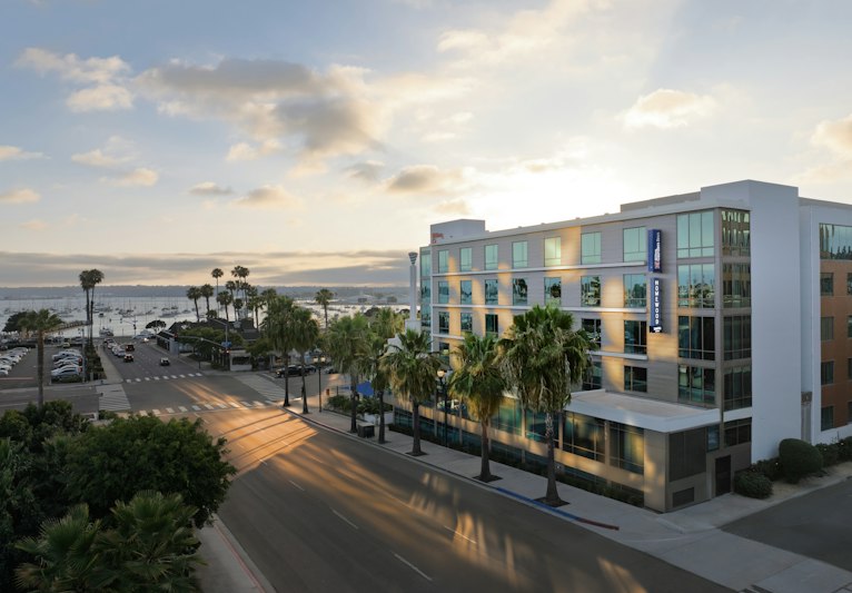 Hilton Garden Inn San Diego Downtown Bayside 9/74