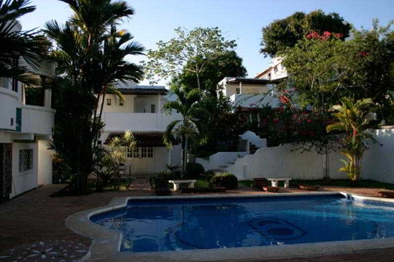 Selina Manuel Antonio 64/81