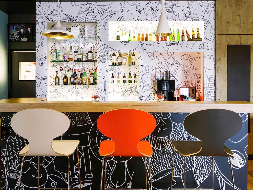 Ibis Paris Versailles Chateau 34/47
