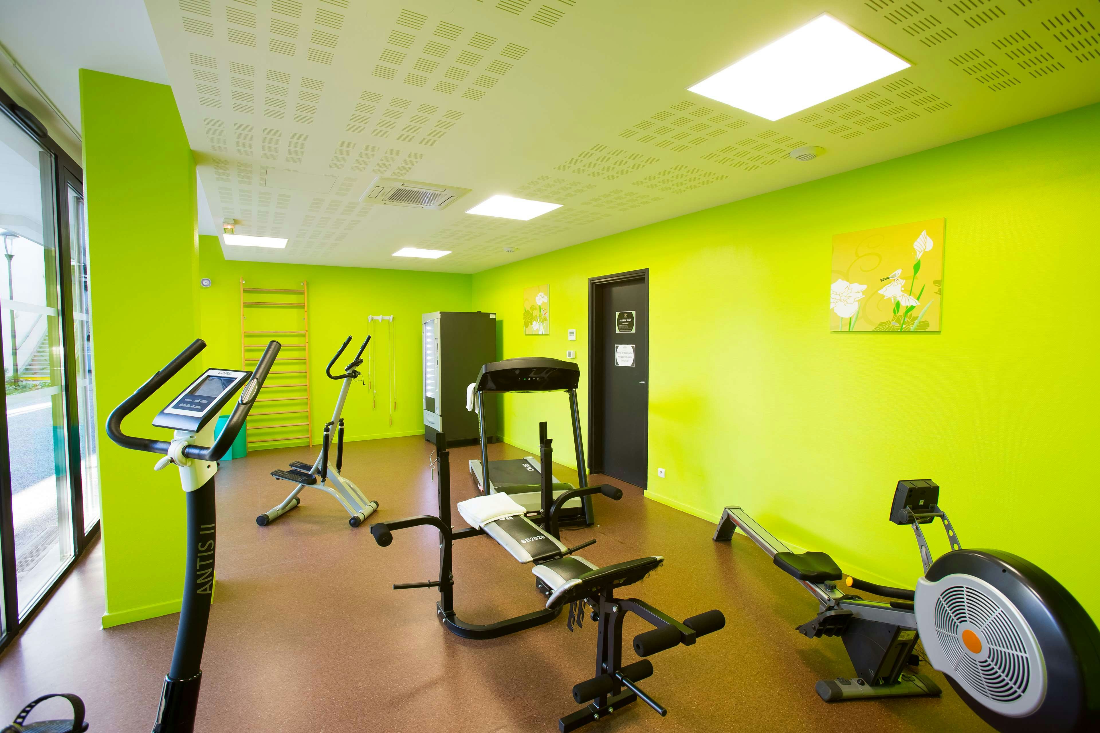 All Suites Appart Hotel Pau 6/13