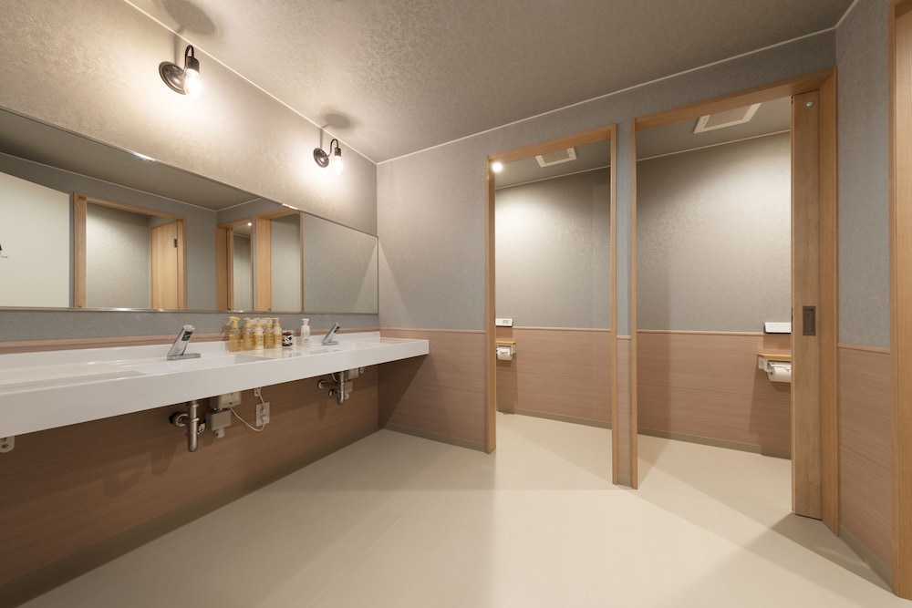 Hotel Morning Box Osaka Shinsaibashi 35/70