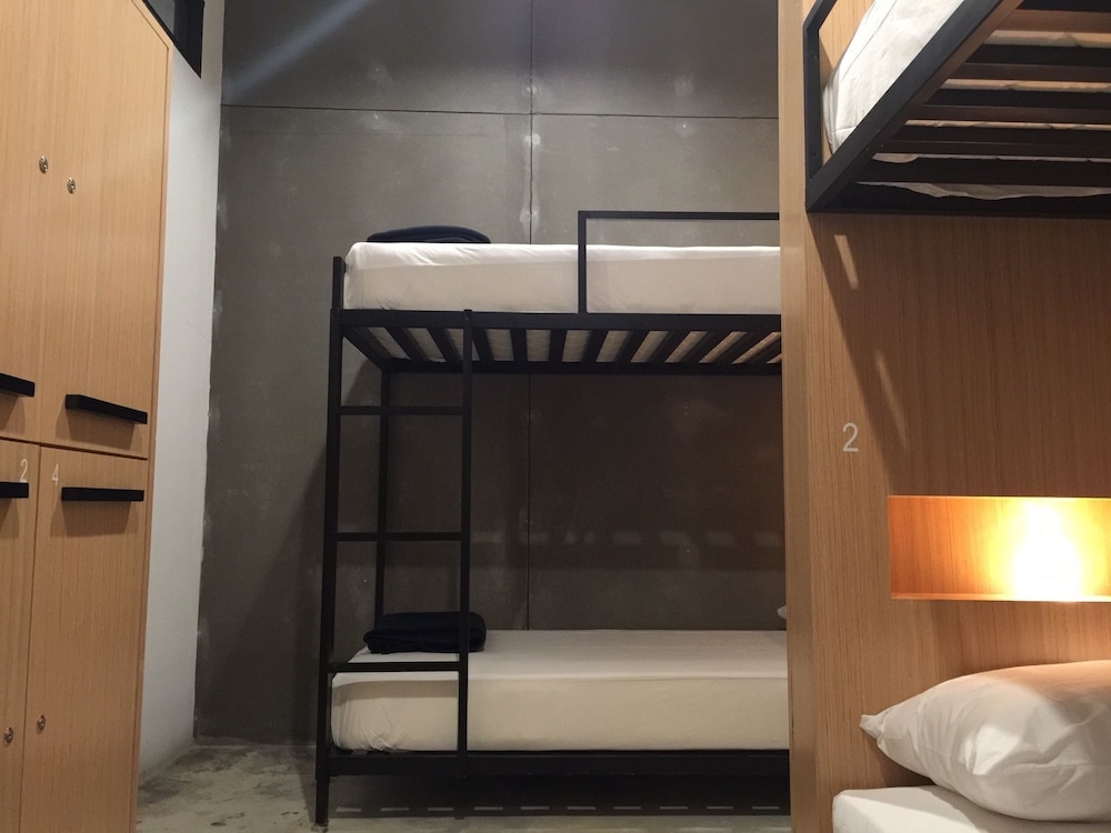 The Frame Guesthouse 13/55