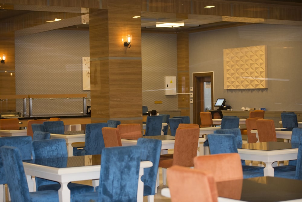 Nakhchivan Palace Hotel 21/25