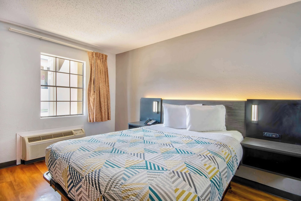 Motel6 Bossier City, LA 25/46