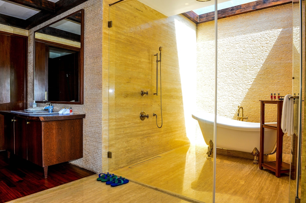 Niraamaya Private Residences, Goa 23/43