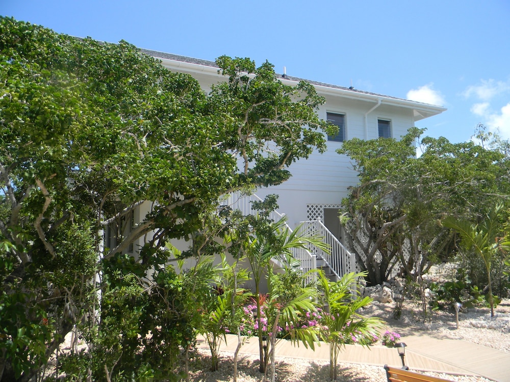 Harbor Breeze Villas 63/64