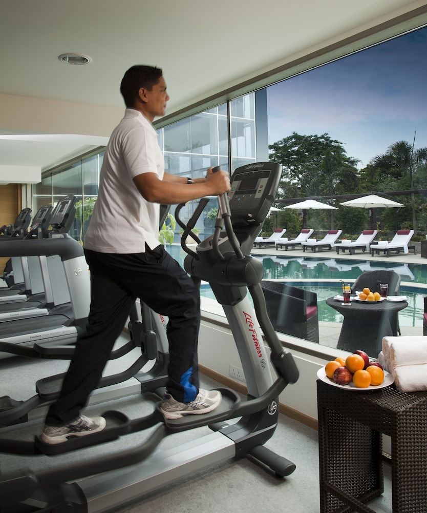 Radisson Blu Plaza Hotel Hyderabad Banjara Hills 45/73