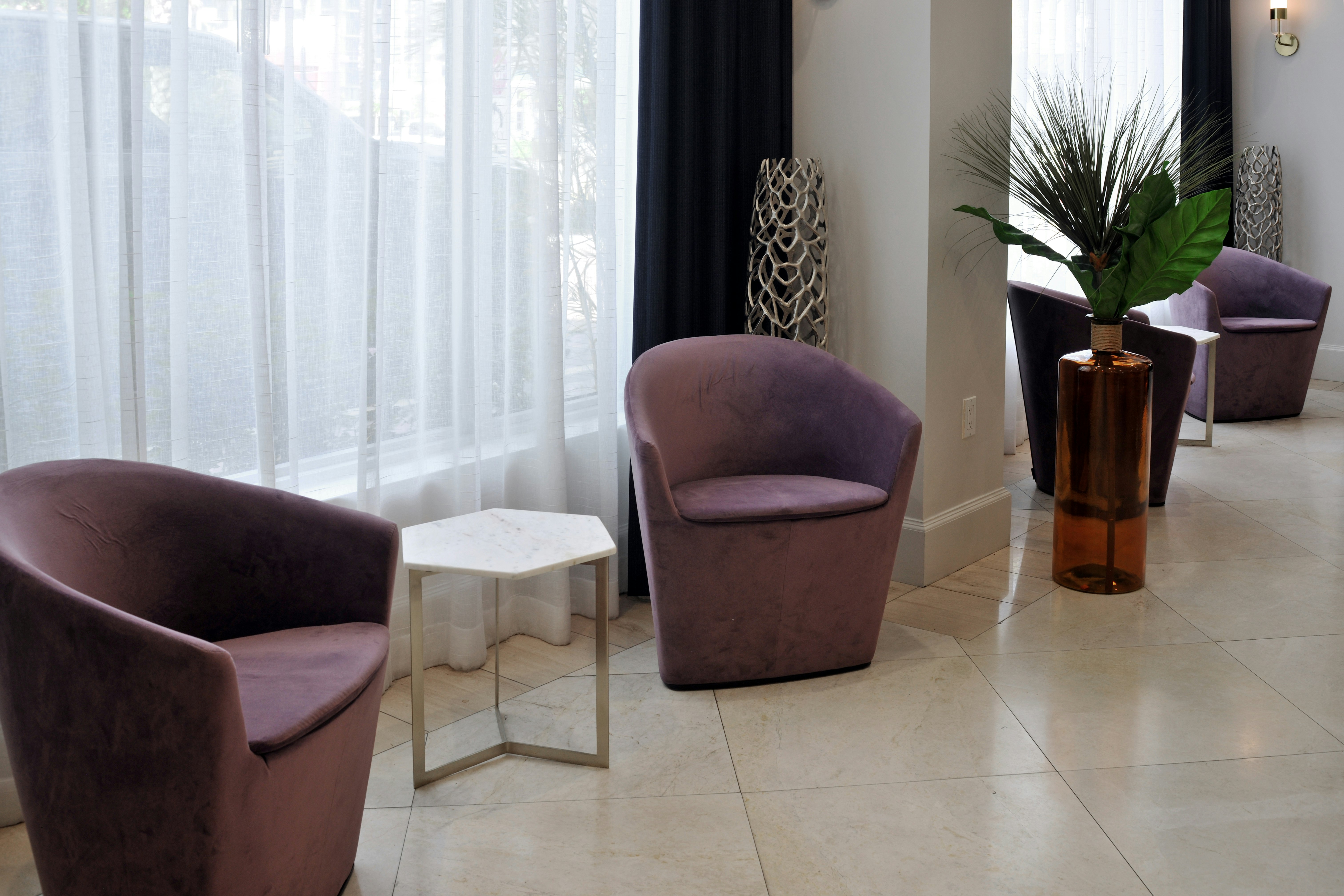 Hotel Dello Fort Lauderdale Airport, Tapestry Collection by Hilton 4/18