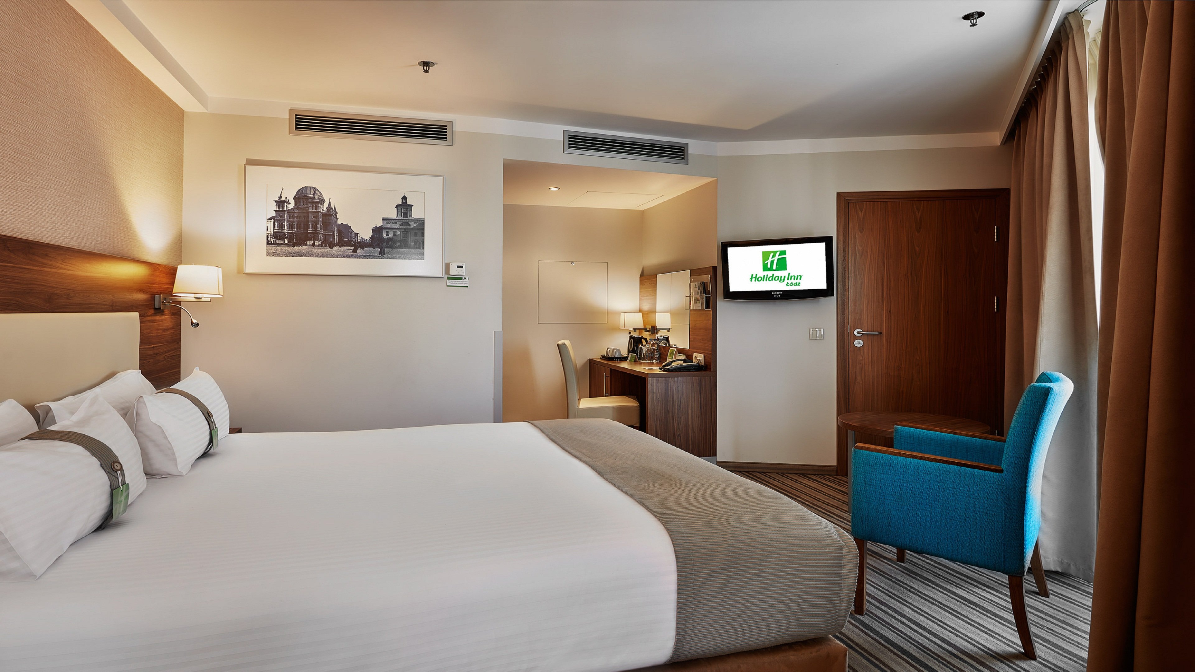 HOLIDAY INN LODZ 10/50