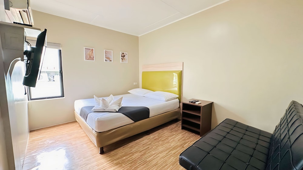Domestic Guesthouse 32/61