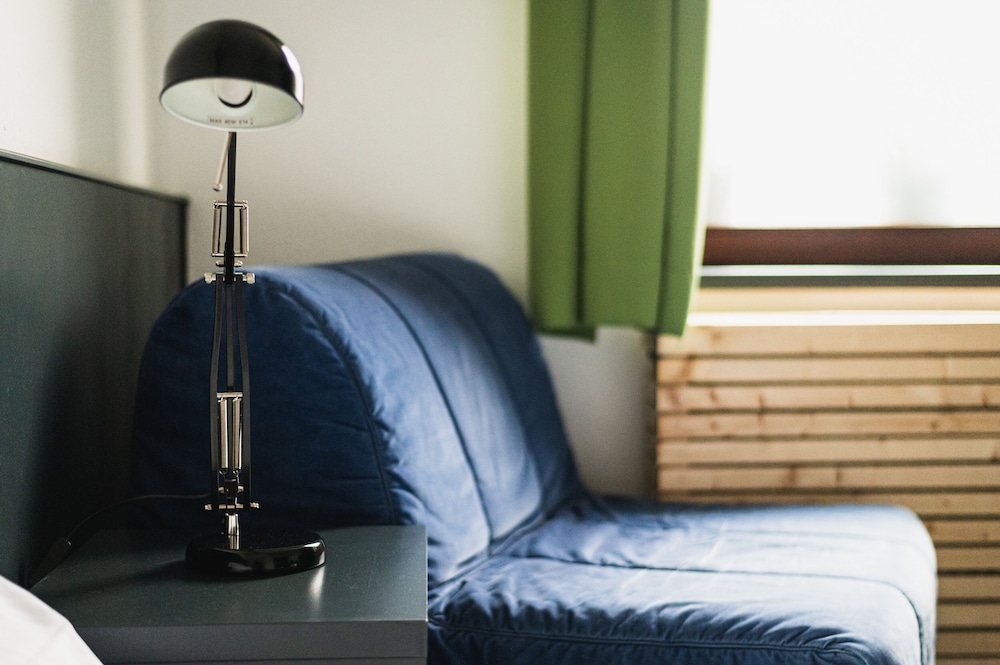 City Hotel Fellbach 24H CHECK-IN 13/26