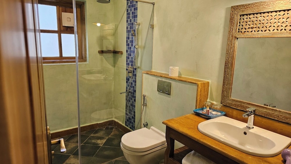Aura Resort & Spa 49/50
