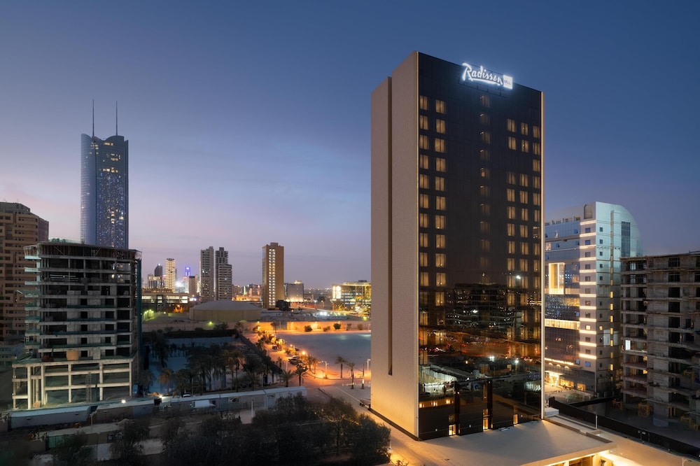 Radisson Blu Hotel, Riyadh Al Sahafa 47/50