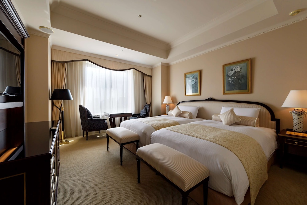 PREMIUM, TWIN BEDS, CLUB LOUNGE ACCESS