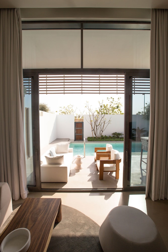 Nikki Beach Resort and Spa Dubai 62/81