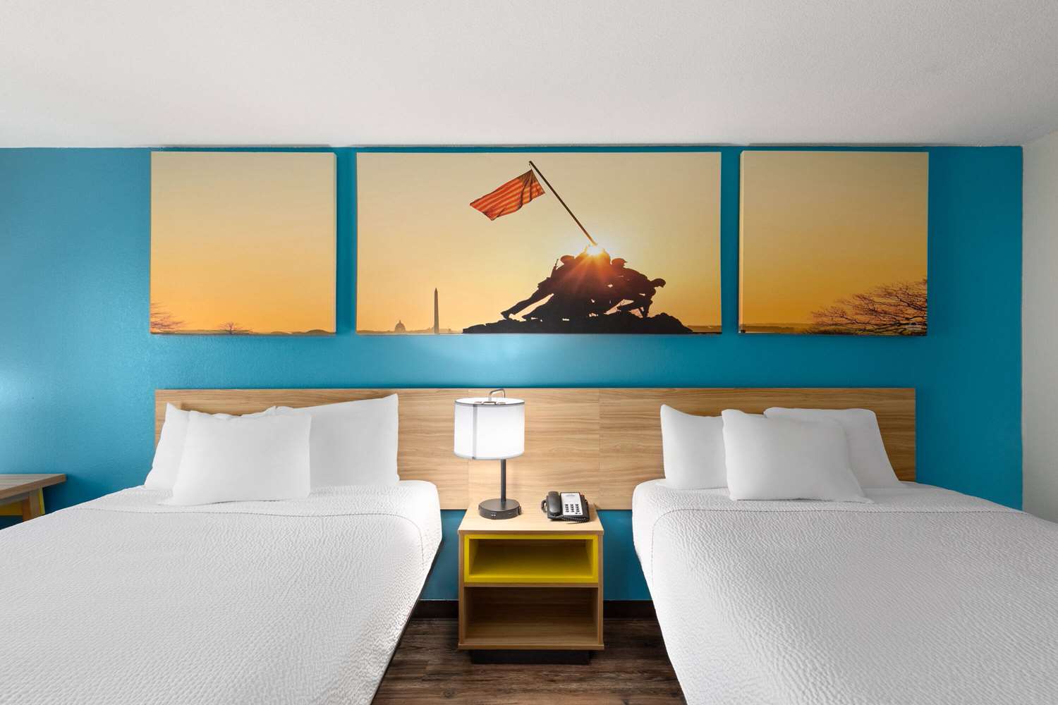Days Inn By Wyndham Clarksville North 18/63