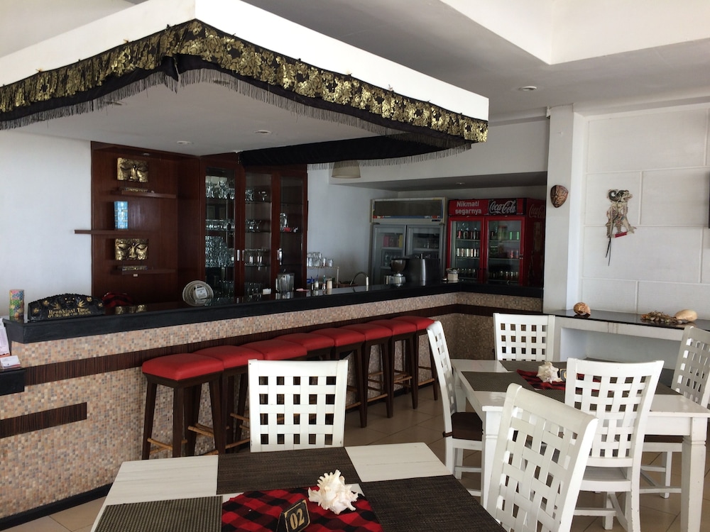 Legong Keraton Beach Hotel 49/70