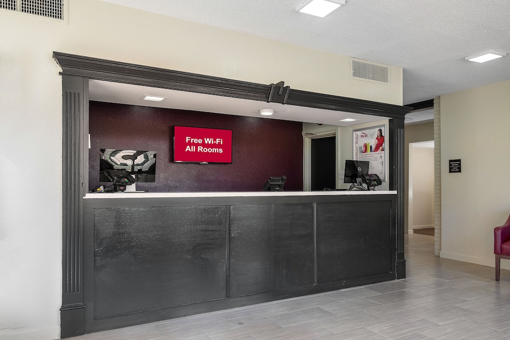 Red Roof Inn Murray 8/30